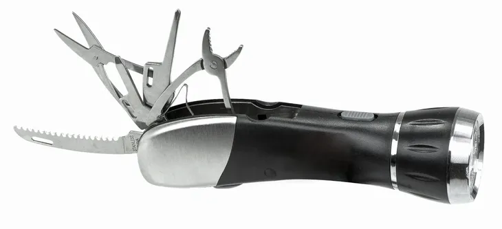 niezbednik-kierowcy-multitool-8w1-latarka