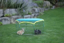 kojec-6-katny-dla-krolikow-565-x-565-cm-z-drzwiczkami-kerbl