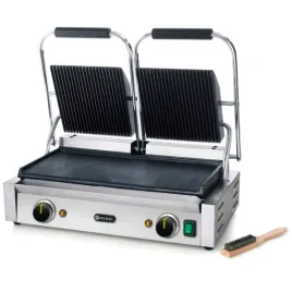 kontakt-grill-kontaktowy-gora-ryflowana-dol-gladki-3600w-hendi-263808