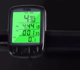 k455a-licznik-rowerowy-zawartosc-zestawu-bateria-czujnik-instrukcja-obslugi-kabel-licznik-mocowanie-na-kierownice