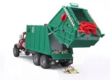 smieciarka-man-bruder-02812-material-guma-plastik