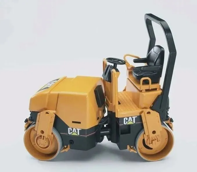 walec-drogowy-cat-bruder-02433-szerokosc-produktu-9-2-cm