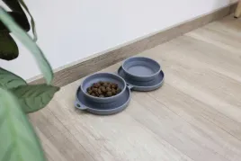 miska-podrozna-skladana-2-x-300-ml-szara-kerbl