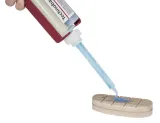 klej-do-kopyt-technobase-2cb-210-ml-kerbl-stan-nowy-marka-kerbl
