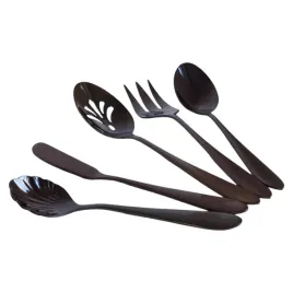 zestaw-sztucce-czarne-eleganckie-zastawa-stolowa