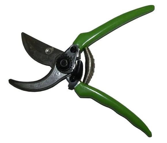 sekator-ogrodowy-210mm-maksymalna-grubosc-cietej-galezi-15-mm