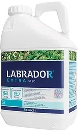 labrador-extra-50ec-10l-chwasty-perz