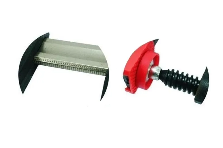 scisk-stolarski-300x120-mm-informacje-dodatkowe-mozliwosc-wykorzystania-jako-rozporka