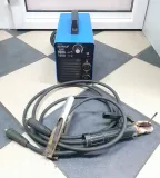 spawarka-inwertorowa-160a-dlugosc-przewodu-spawalniczego-200-cm