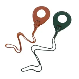 etui-na-airtag-skorzane-zielony-brazowy-2-szt