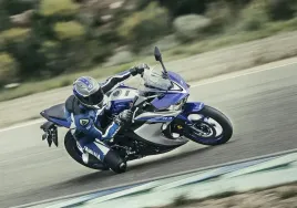 naklejki-na-sciane-plakat-motor-yamaha-100x70