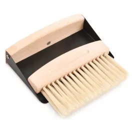 maly-zestaw-do-czyszczenia-ze-stolu-mini-szufelka-z-mala-szczotka-drewniana