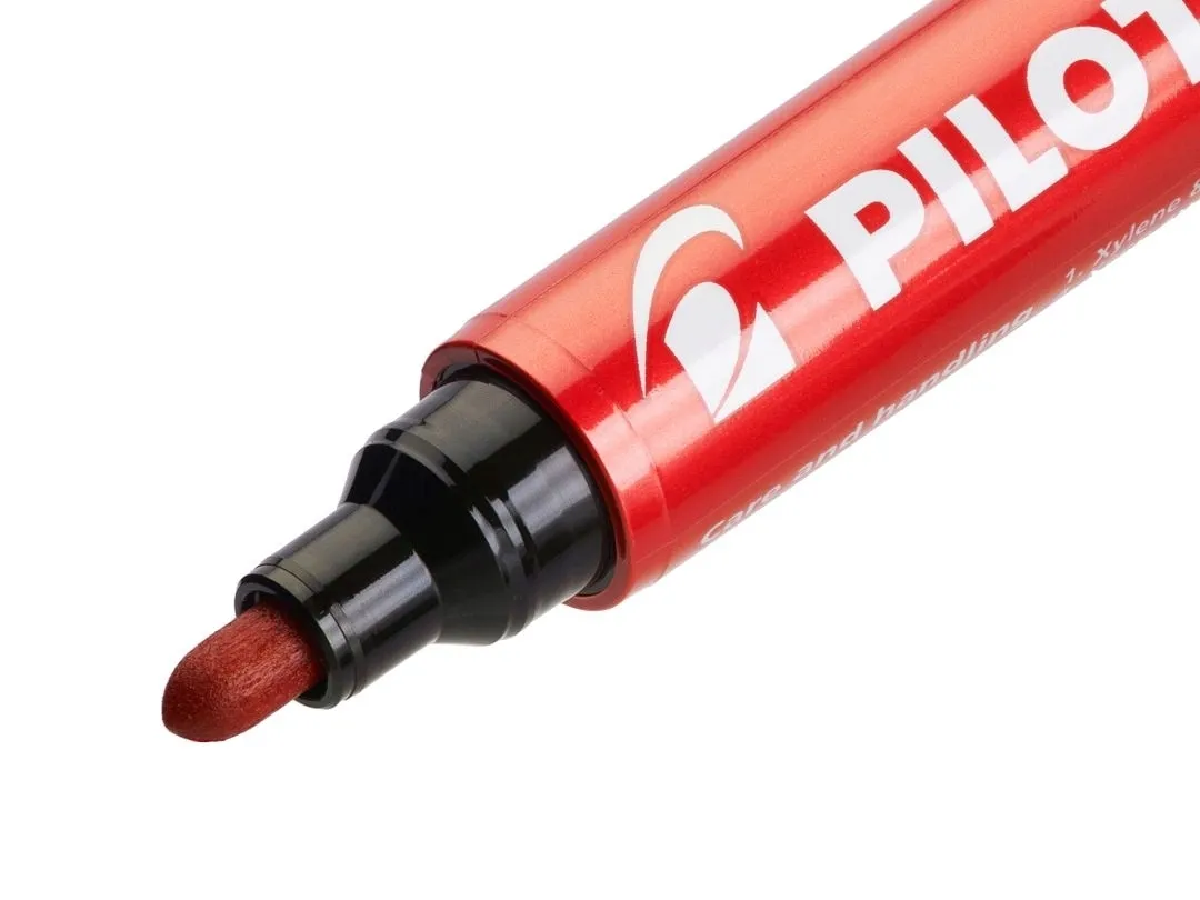 marker-permanentny-okragly-czerwony-sca-100-pilot