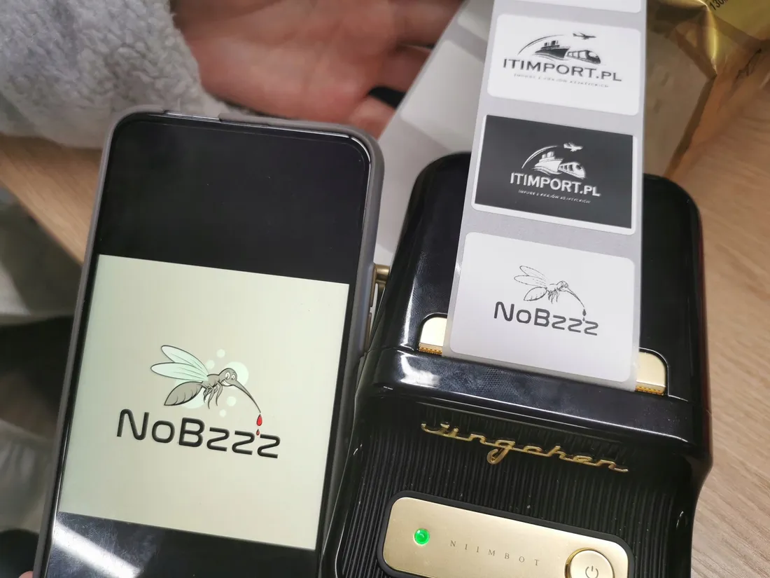 niimbot-b21-drukarka-termiczna-naklejki-bluetooth