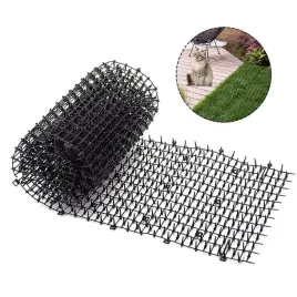 siatka-ogrodowa-zabezpieczajaca-przeciw-kotom-psom-zwierzetom-warzywa-200cm