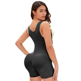 body-wyszczuplajace-modeluje-talie-posladki-15-r-s