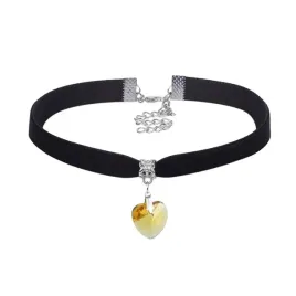 choker-klasyczny-naszyjnik-z-krysztalem-serce-wisiorek-gotycki-zloty-zolty