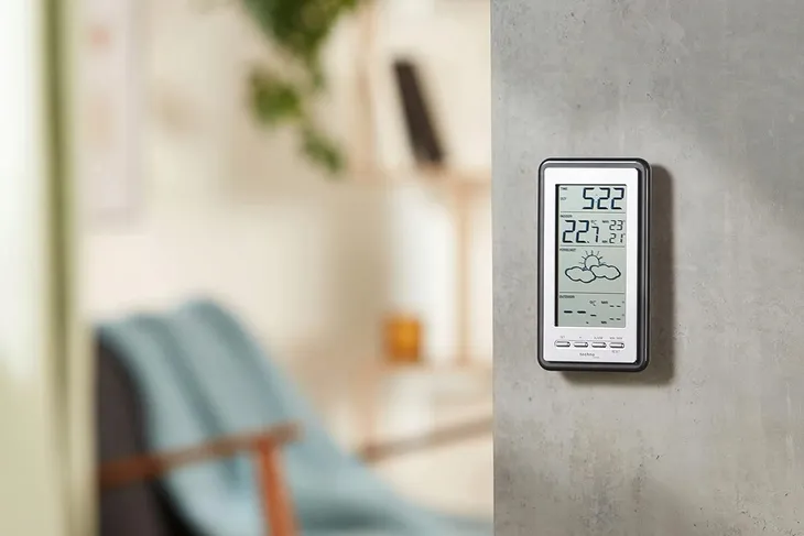 stacja-pogody-technoline-ws-9130-it-funkcje-budzik-pamiec-pomiarow-maksymalnych-i-minimalnych-pomiar-temperatury-wewnetrznej-pomiar-temperatury-zewnetrznej-prognoza-pogody-radiowa-synchronizacja-czasu-dcf-zegar