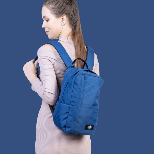 maly-plecak-cabin-zero-flight-12l-navy-rodzaj-inny