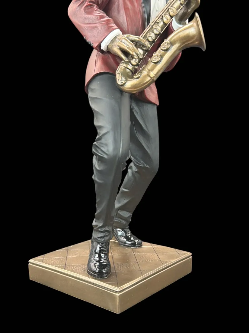 muzyk-saksofonista-veronese-wu76218a5