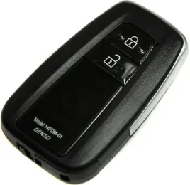 toyota-prius-corolla-camry-highlander-rav4-cruiser-prado-c-hr-prim-kluczyk