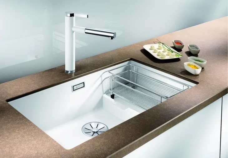blanco-subline-700-u-level-silgranit-bialy-infino-marka-blanco