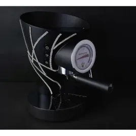 diva-ekspres-do-kawy-czarny-z-600-krysztalami-swarovskiego