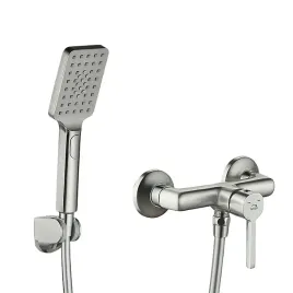 laveo-alita-bateria-natryskowa-scienna-z-zestawem-natryskowym