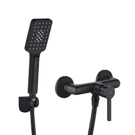 laveo-alita-bateria-natryskowa-scienna-z-zestawem-natryskowym