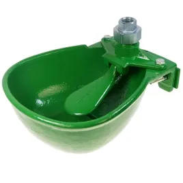 poidlo-miskowe-zeliwne-dla-bydla-farma