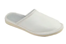 kryte-skorkowe-pantofle-damskie-biale-cichobiegi-damskie-41