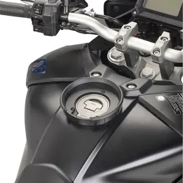 mocowanie-tanklock-givi-bf23-na-bak-motocykla-do-yamaha