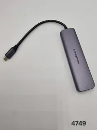 nowy-adapter-bez-opakowania-4749-33