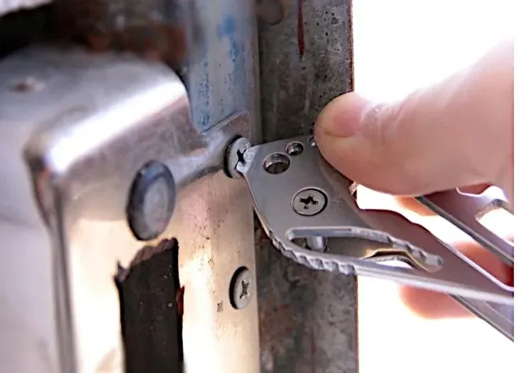 multitool-multitool-na-klucze-karabinczyk-3-w-1-stan-nowy