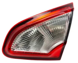 nissan-qashqai-10-14-lampa-tylna-wewnetrzna-prawa