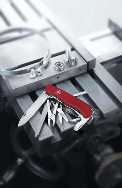 scyzoryk-victorinox-work-champ-0-8564-grawer-gratis-etui-w-zestawie-tak
