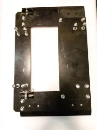 adapter-do-montazu-plugu-qs010