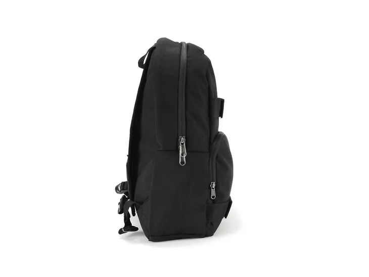 skatepack-boy-black-marka-vans
