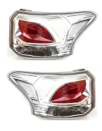 mitsubishi-outlander-lampa-tylna-lewa-prawa-komple
