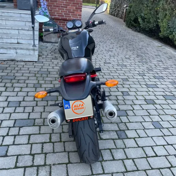 ramka-tablicy-ducati-moto-waga-z-opakowaniem-0-1-kg