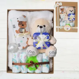 zestaw-prezentowy-niemowle-gift-baby-box-metryczka