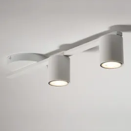 biale-spoty-sky-salonowa-lampa-natynkowa-nad-lozko