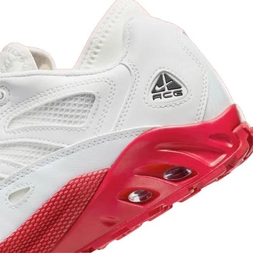 nike-acg-air-exploraid