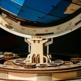 robotime-drewniane-puzzle-3d-globus-wiek-dziecka-8-lat