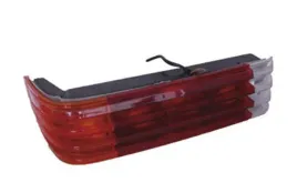 lampa-zesp-mercedes-303-prawa-z-obudowa