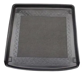 audi-a4-b6-00-04-kombi-mata-bagaznika-antyposlizgowa