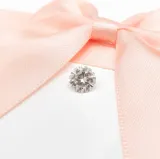 moissanite-094ct-certyfikat-stan-nowy
