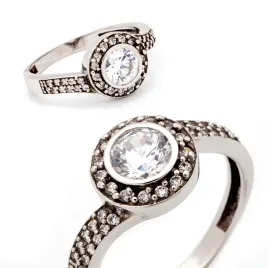 zloty-pierscionek-z-cyrkoniami-swarovski-id-p526
