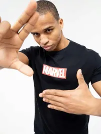 t-shirt-koszulka-z-krotkim-rekawkiem-meska-marvel-comics-logo-czarna-m
