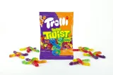 trolli-squiggle-twist-dwukolorowe-zelki-dzdzownice-owocowy-slodki-poczes
